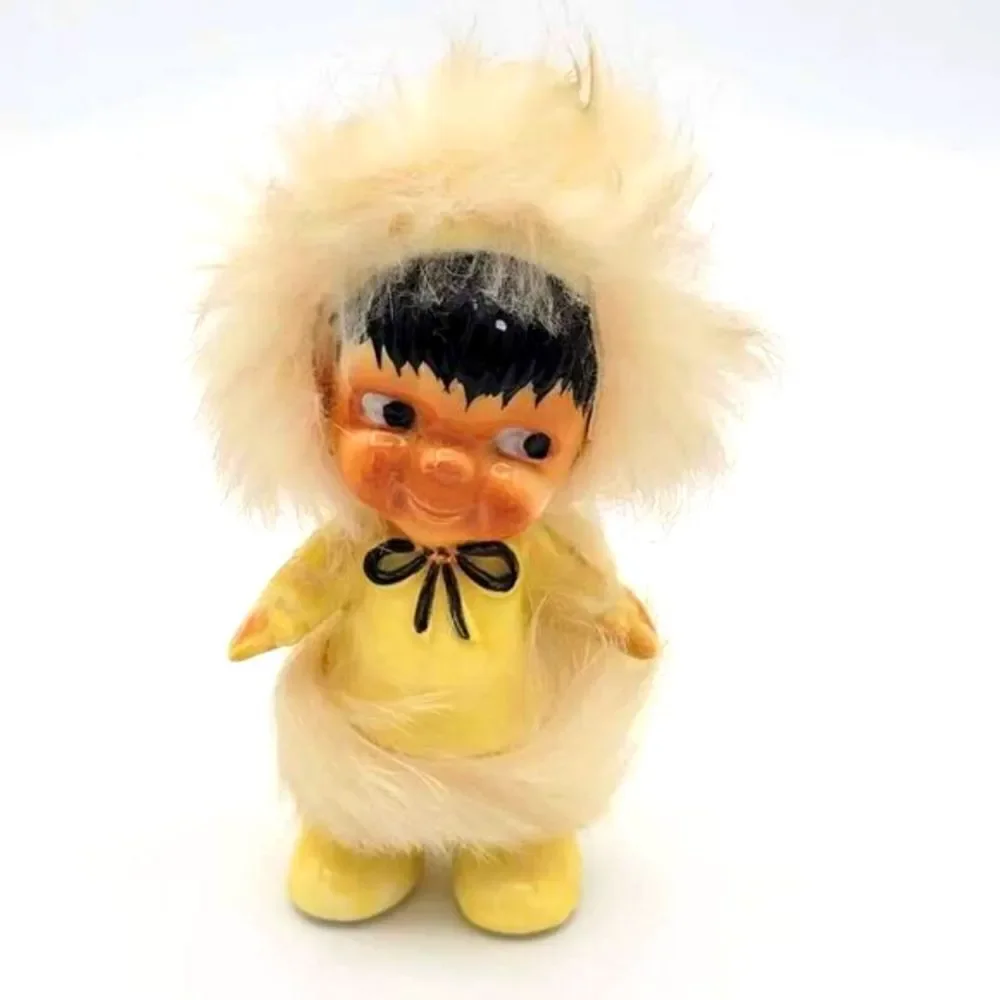 Rare Adorable Vintage Alaskan Native Eskimo Ceramic Kitschy Figurine w/ Real Fur